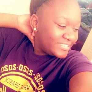 Meet your Posher, Damiya